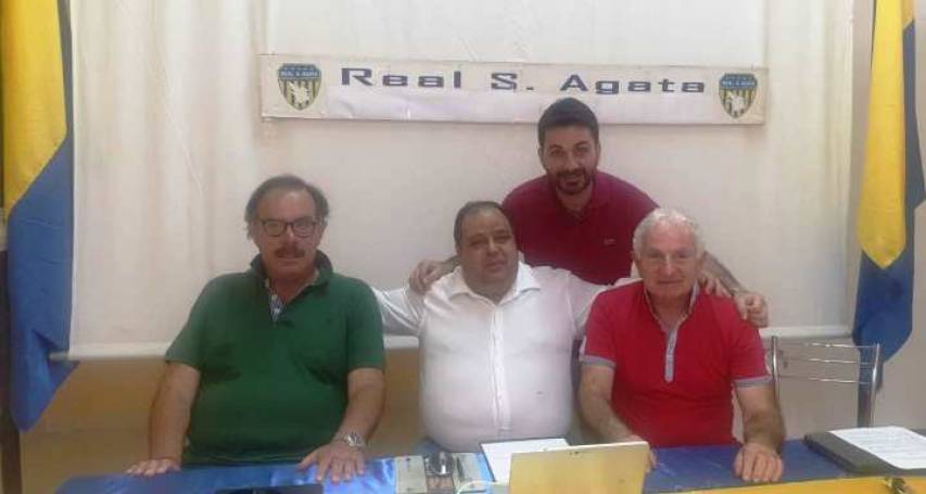 Lucio Martirani, Stefano Quintieri, Raffaele Vaccaro e il sindaco Luca Branda (in piedi)