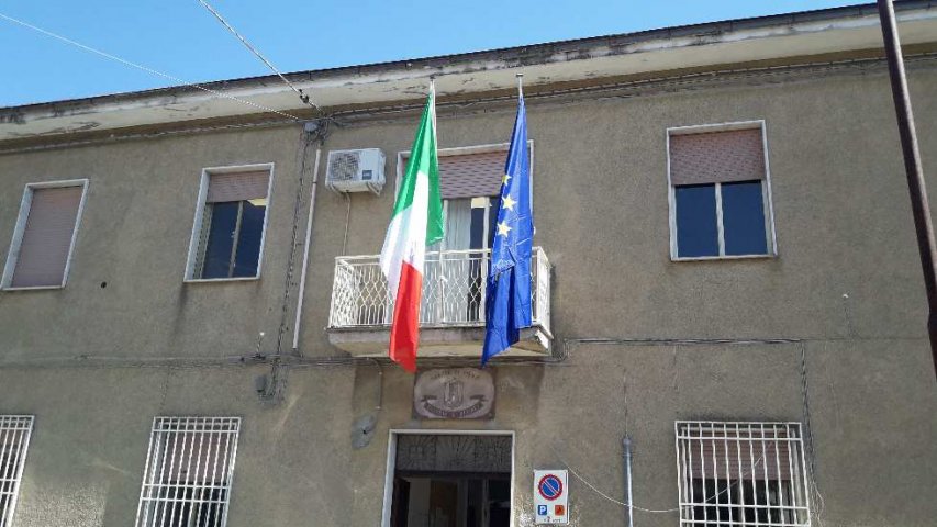 Il Municipio di Firmo