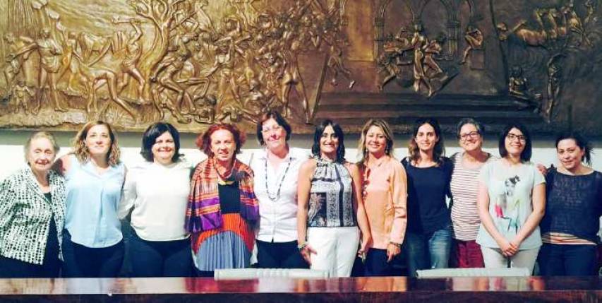 L&#039;incontro con molte donne operanti nell&#039;Esaro