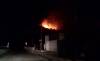 Brutto incendio a Spezzano Albanese. Lungo lavoro dei Vigili del Fuoco