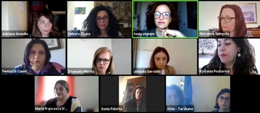 Un momento del &quot;webinar&quot; al femminile