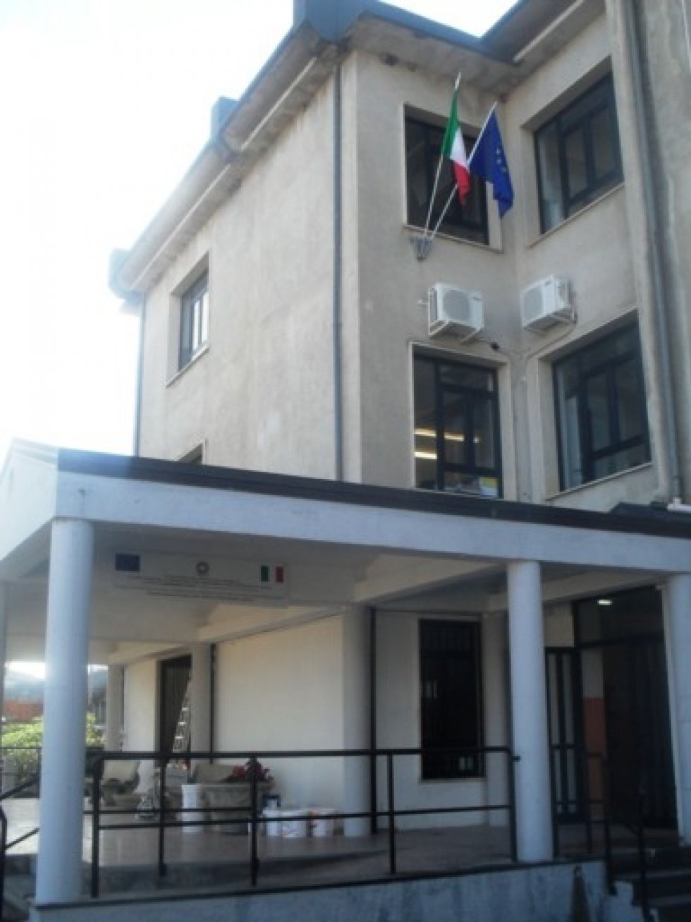L'ingresso della Scuola di Malvito