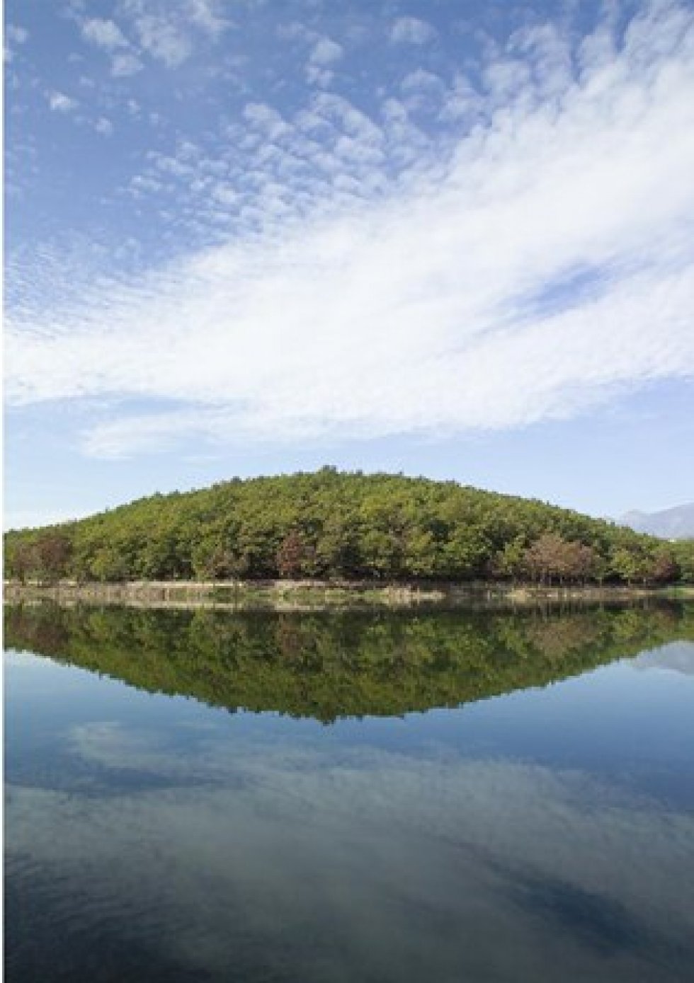 Il lago Farneto ad Altomonte