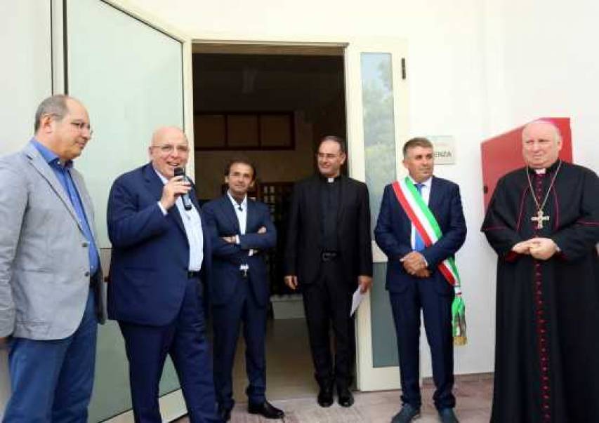 I discorsi di rito durante l'inaugurazione