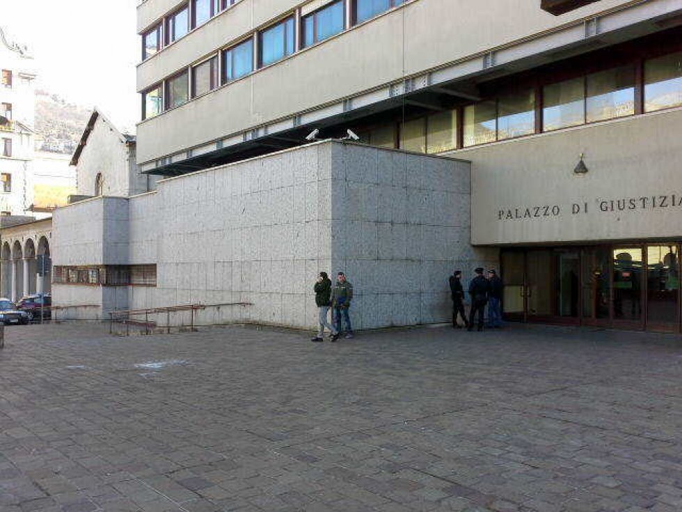 Il Tribunale di Como: il Pm ha deciso per l'autopsia